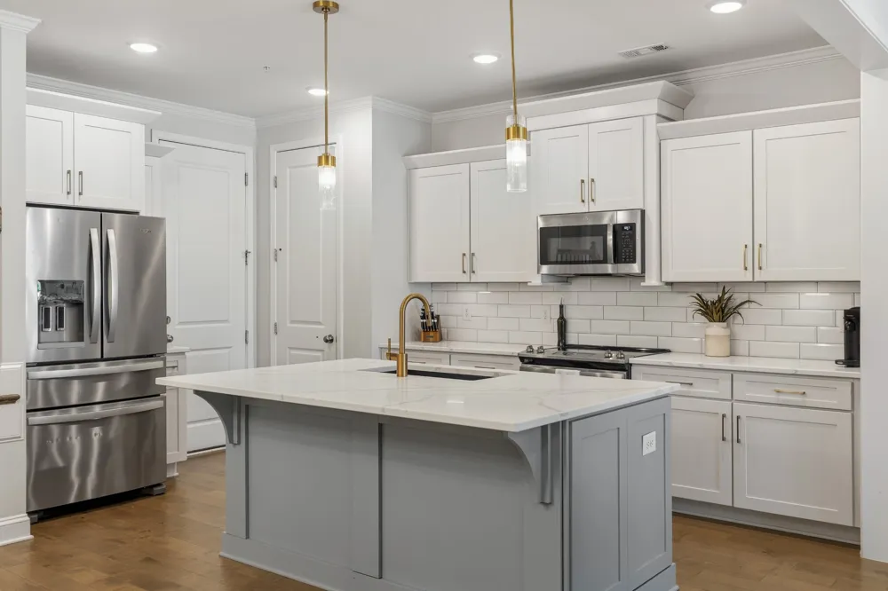 1556 Nickelby Pl Thompsons Station, TN 37179
