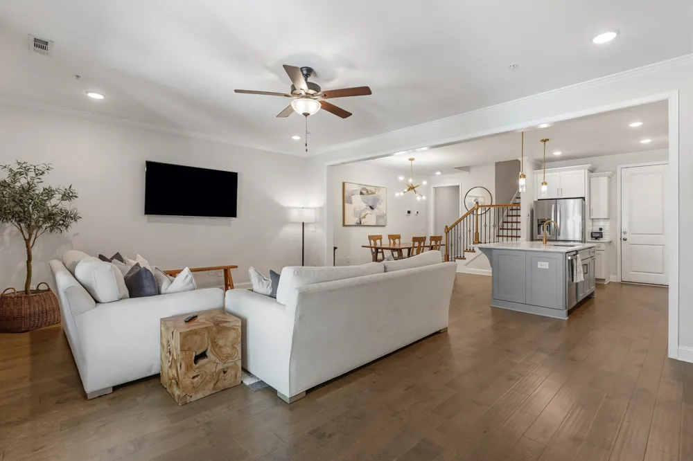 1556 Nickelby Pl Thompsons Station, TN 37179