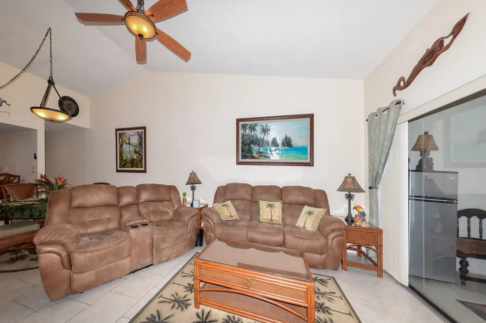 335 COLDEWAY DRIVE #F21 Punta Gorda, FL 33950