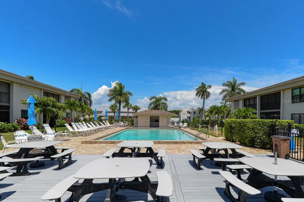 335 COLDEWAY DRIVE #F21 Punta Gorda, FL 33950