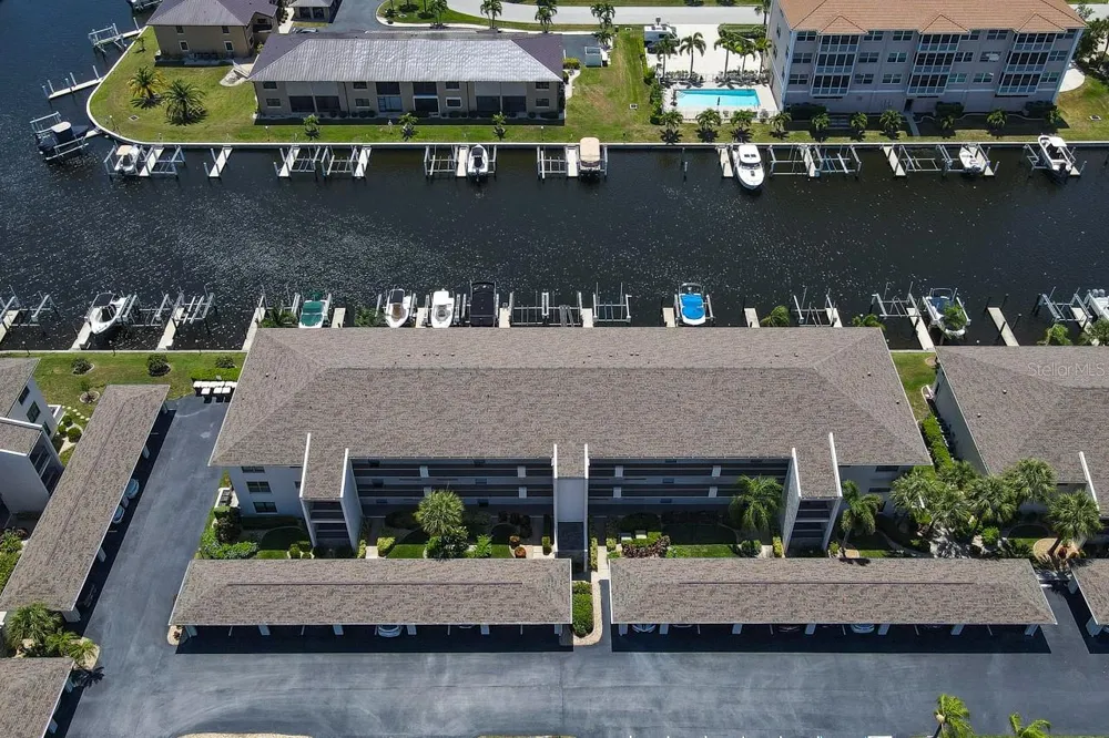 335 COLDEWAY DRIVE #F21 Punta Gorda, FL 33950