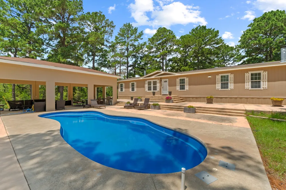 438 Kellar Road Smithville, TX 78957