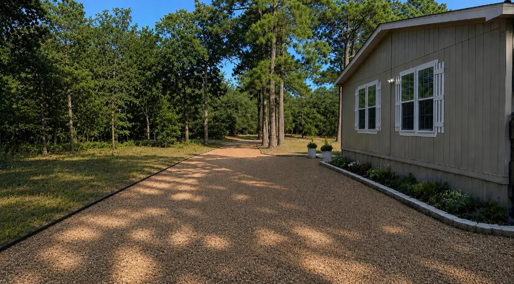 438 Kellar Road Smithville, TX 78957