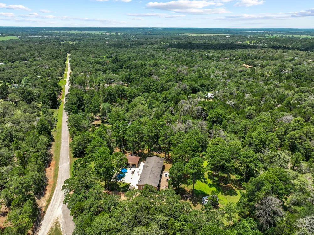 438 Kellar Road Smithville, TX 78957