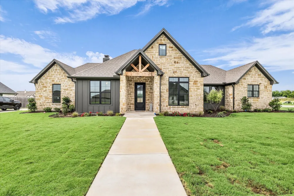 116 Cattail Court Robinson, TX 76706
