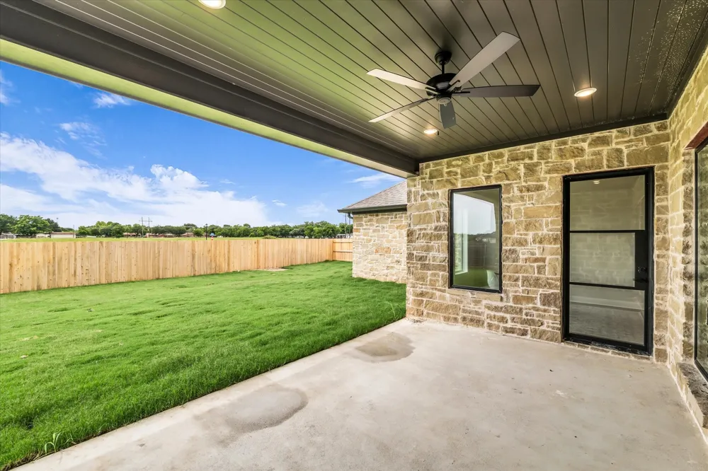 116 Cattail Court Robinson, TX 76706