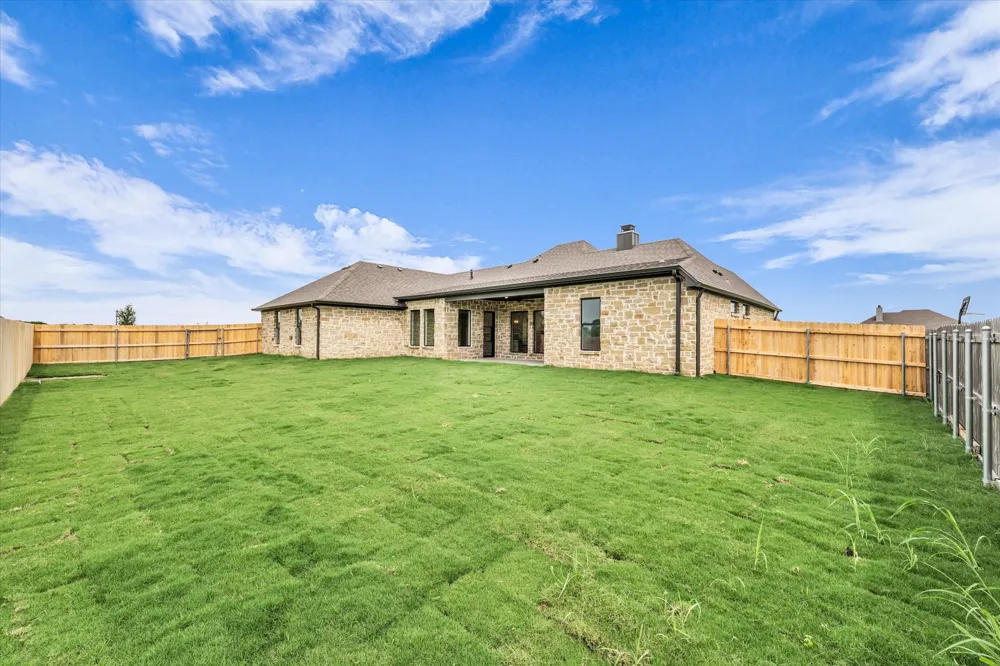 116 Cattail Court Robinson, TX 76706