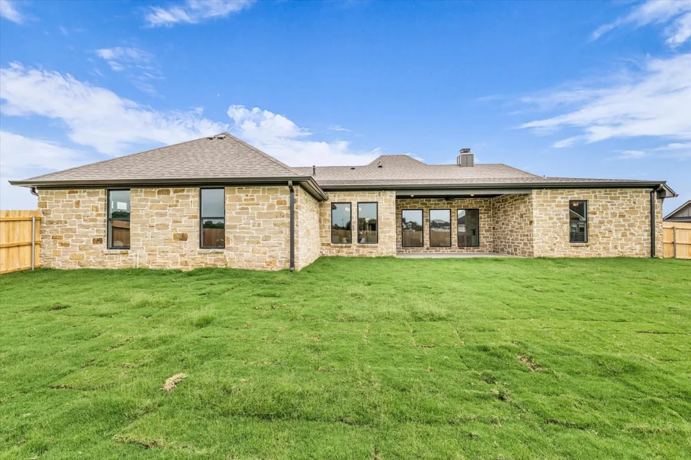 116 Cattail Court Robinson, TX 76706