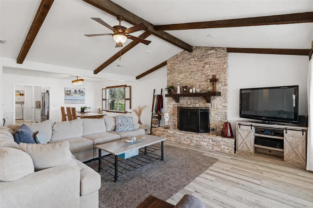 128 Canteen Canyon Lake, TX 78133
