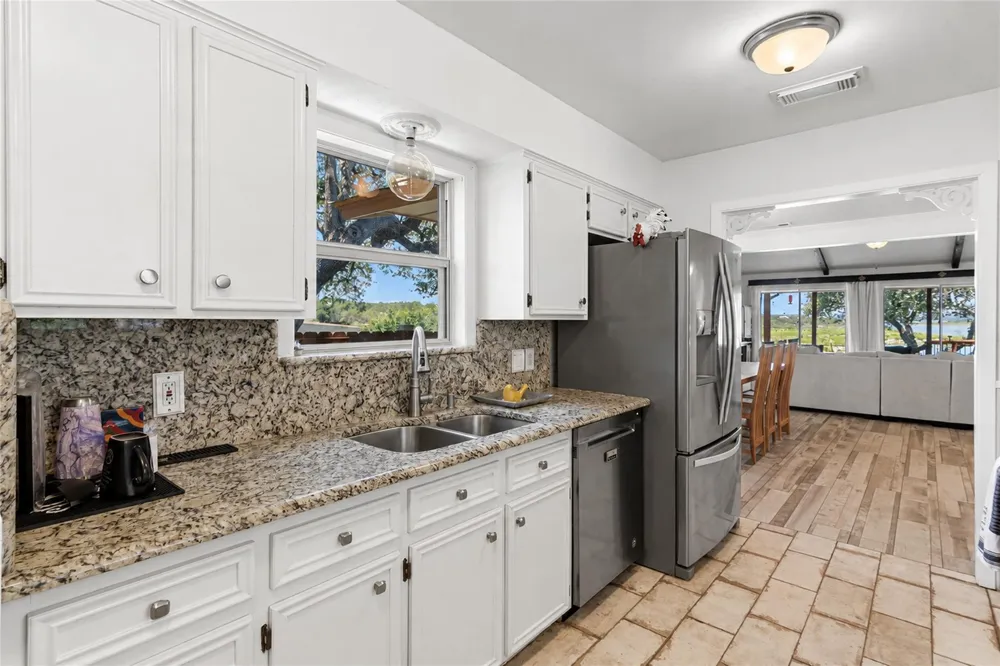 128 Canteen Canyon Lake, TX 78133