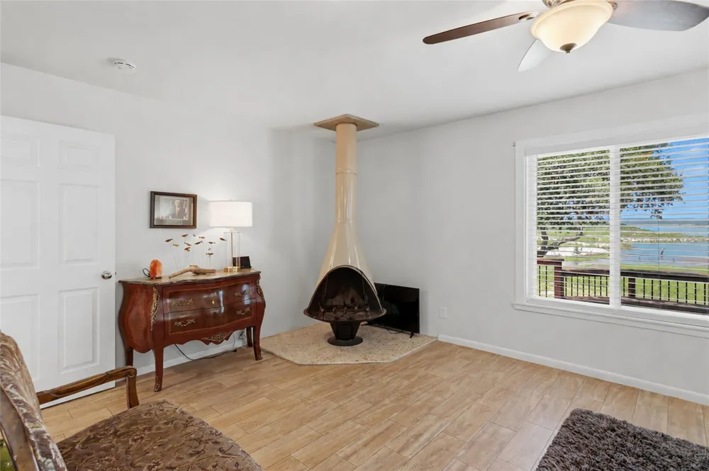 128 Canteen Canyon Lake, TX 78133