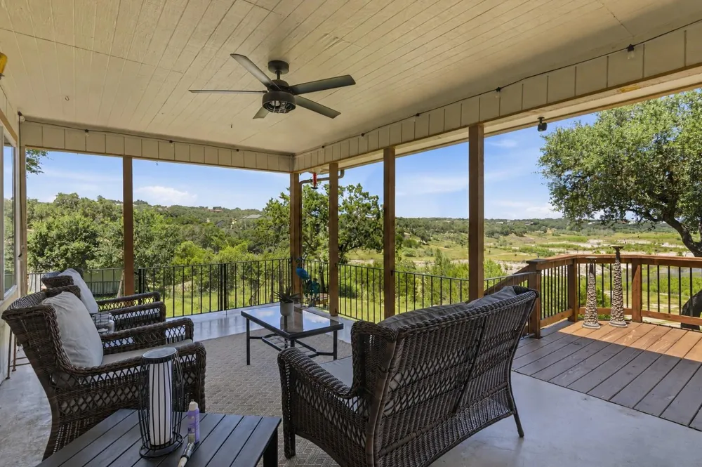 128 Canteen Canyon Lake, TX 78133