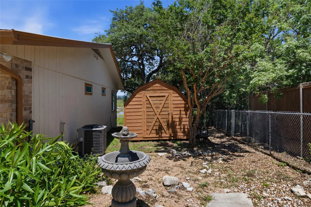128 Canteen Canyon Lake, TX 78133
