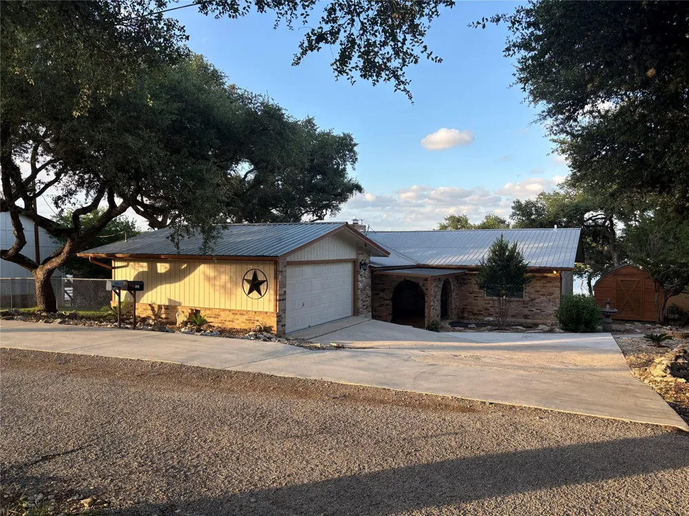 128 Canteen Canyon Lake, TX 78133