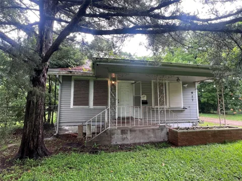 917 Laurel Street