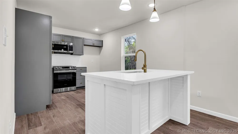 2615 Rancho Lane Ardmore, OK 73401