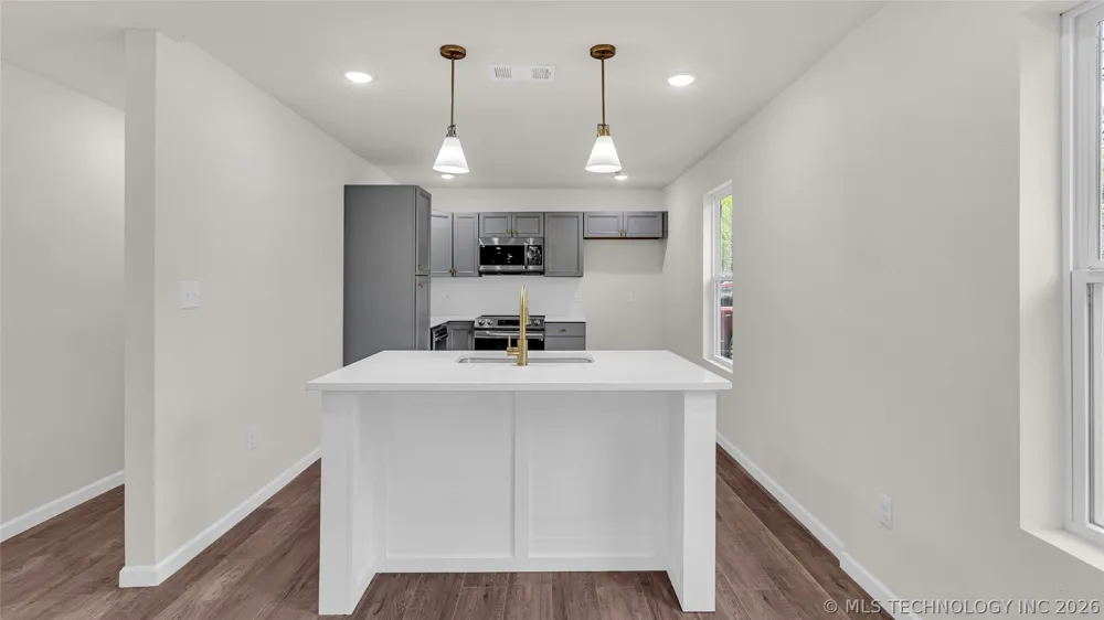 2615 Rancho Lane Ardmore, OK 73401