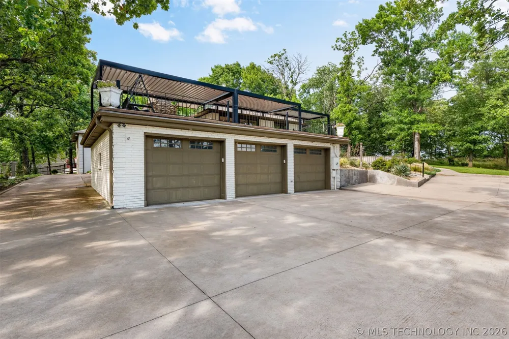 11541 S 4120 ROAD Oologah, OK 74053