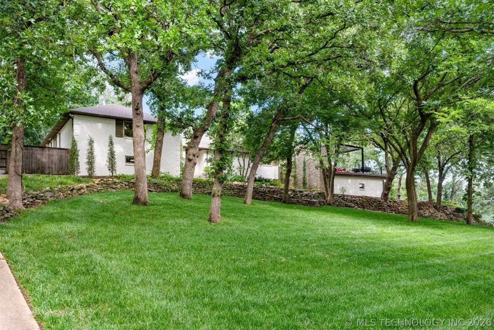 11541 S 4120 ROAD Oologah, OK 74053