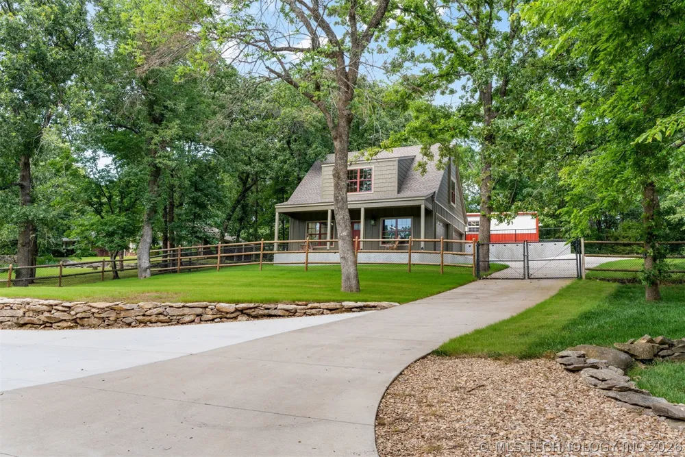 11541 S 4120 ROAD Oologah, OK 74053