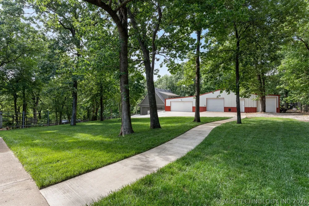 11541 S 4120 ROAD Oologah, OK 74053