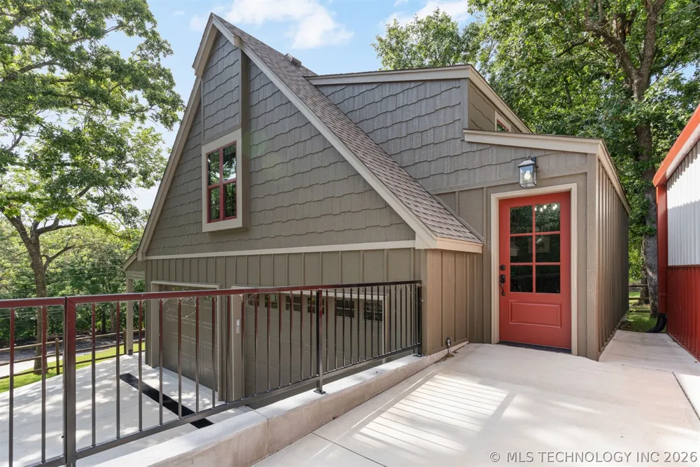 11541 S 4120 ROAD Oologah, OK 74053