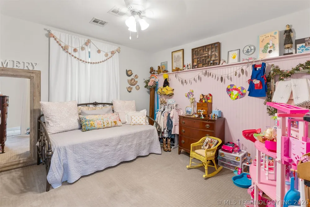 11541 S 4120 ROAD Oologah, OK 74053