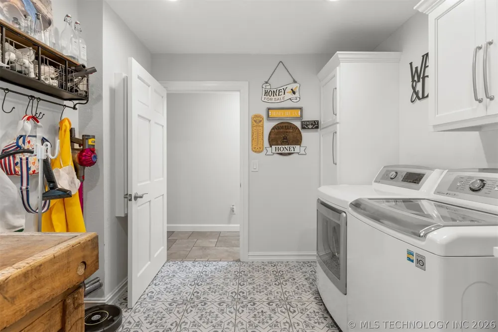 11541 S 4120 ROAD Oologah, OK 74053