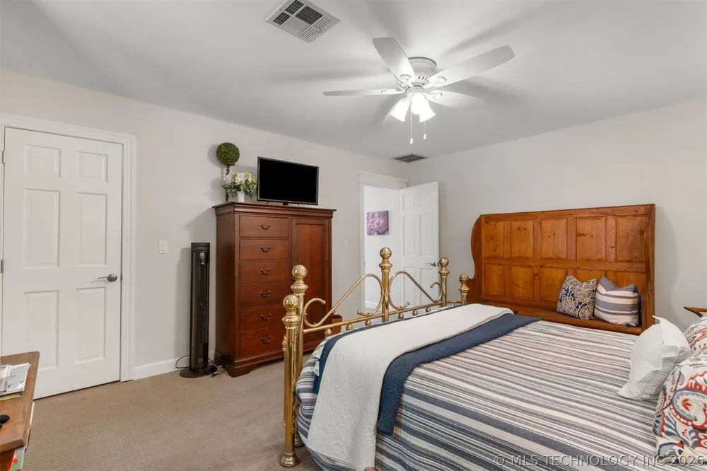 11541 S 4120 ROAD Oologah, OK 74053