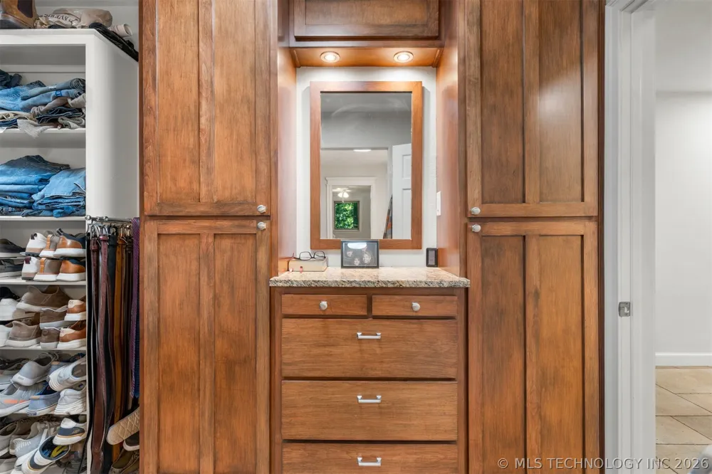 11541 S 4120 ROAD Oologah, OK 74053