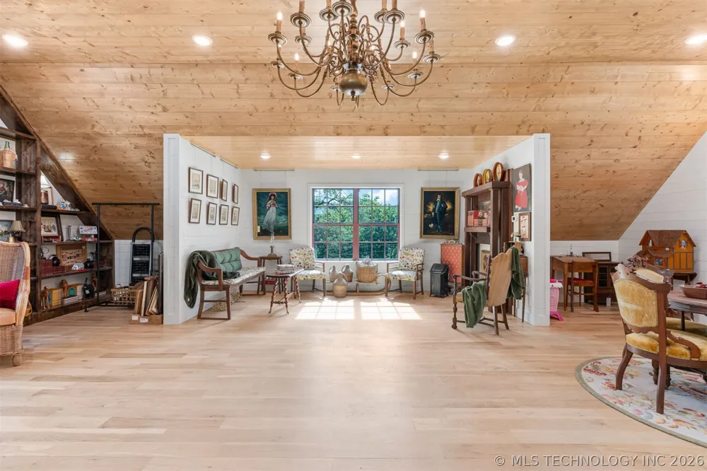 11541 S 4120 ROAD Oologah, OK 74053