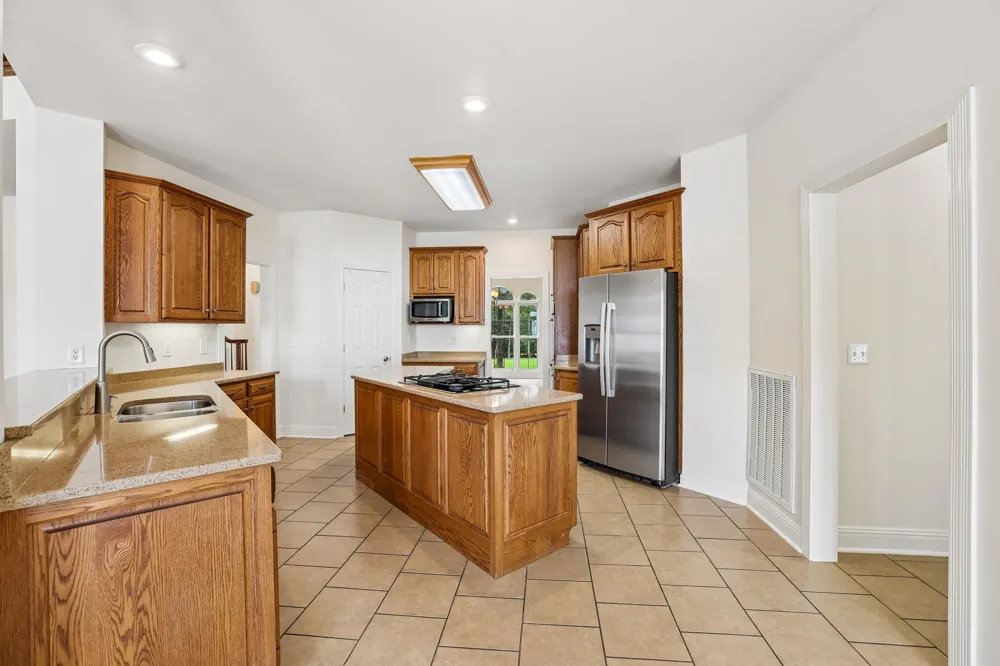 231 Point Dr Belvidere, TN 37306