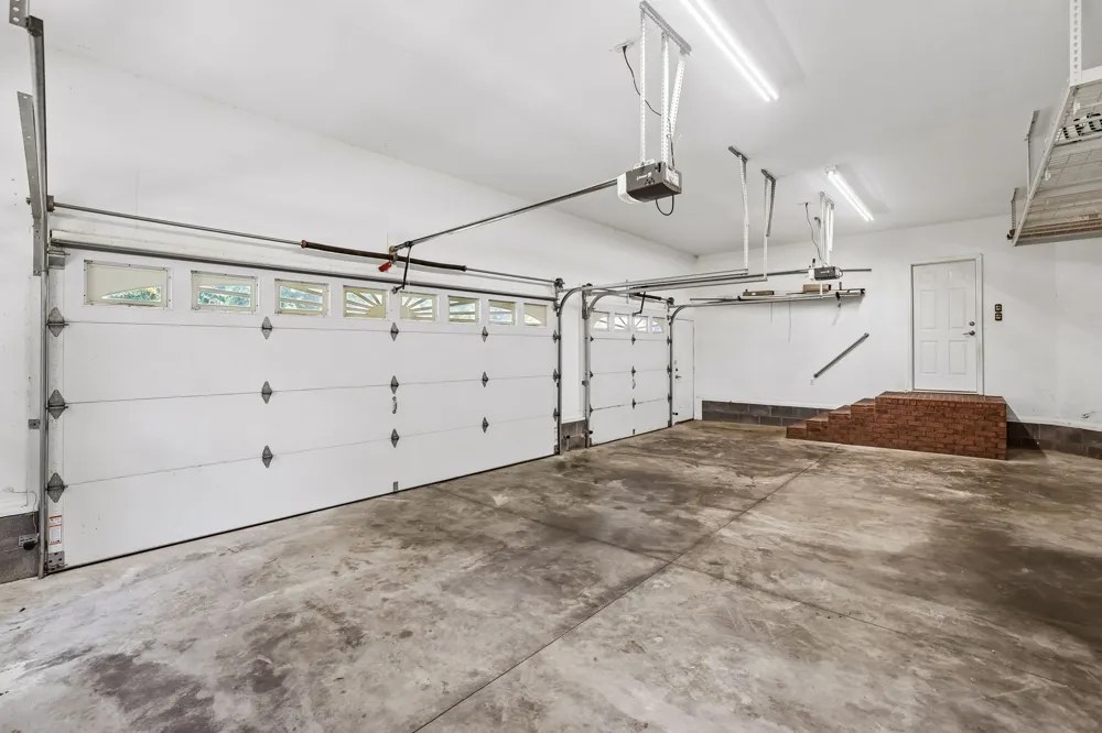 231 Point Dr Belvidere, TN 37306