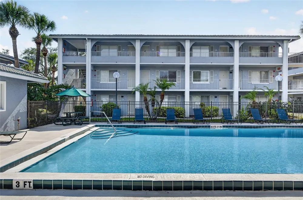 128 WATER FRONT WAY #360 Altamonte Springs, FL 32701