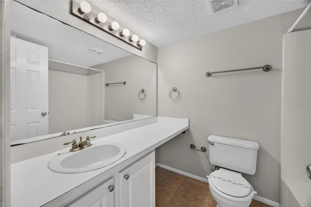 128 WATER FRONT WAY #360 Altamonte Springs, FL 32701