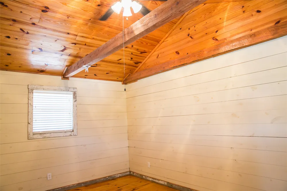 8660 Cedar Hill Road Brenham, TX 77833