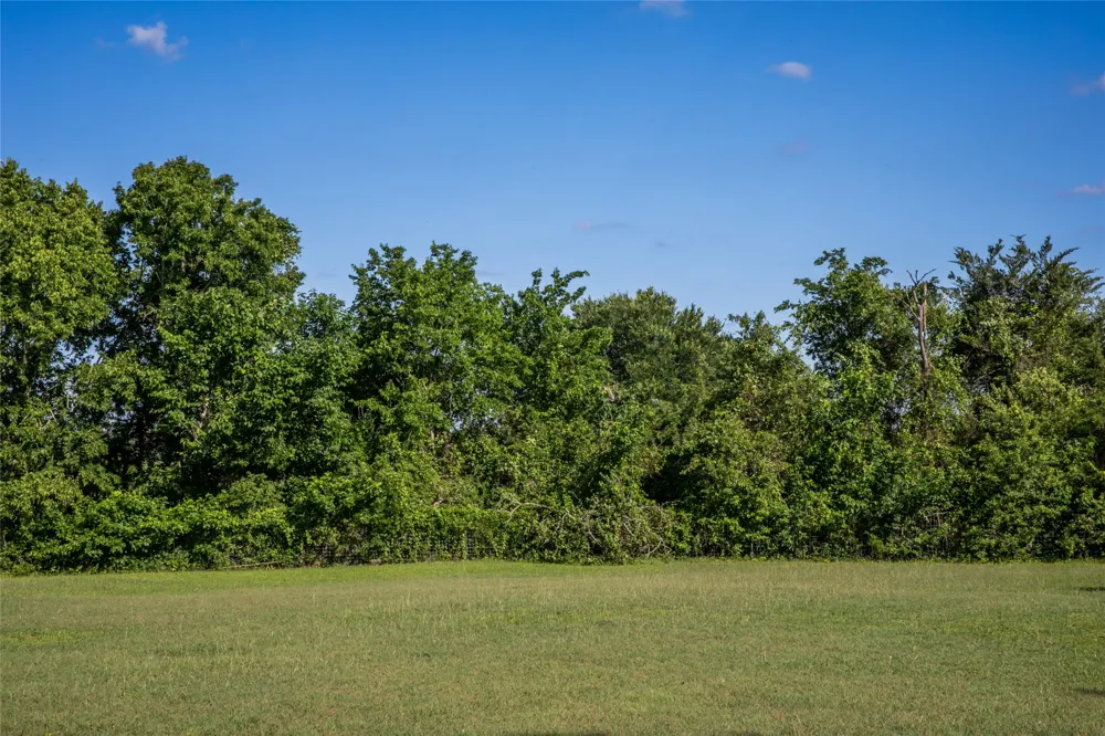 8660 Cedar Hill Road Brenham, TX 77833