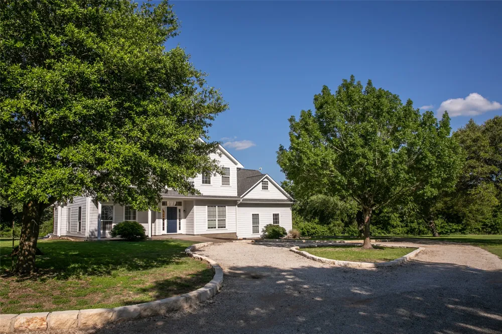 8660 Cedar Hill Road Brenham, TX 77833