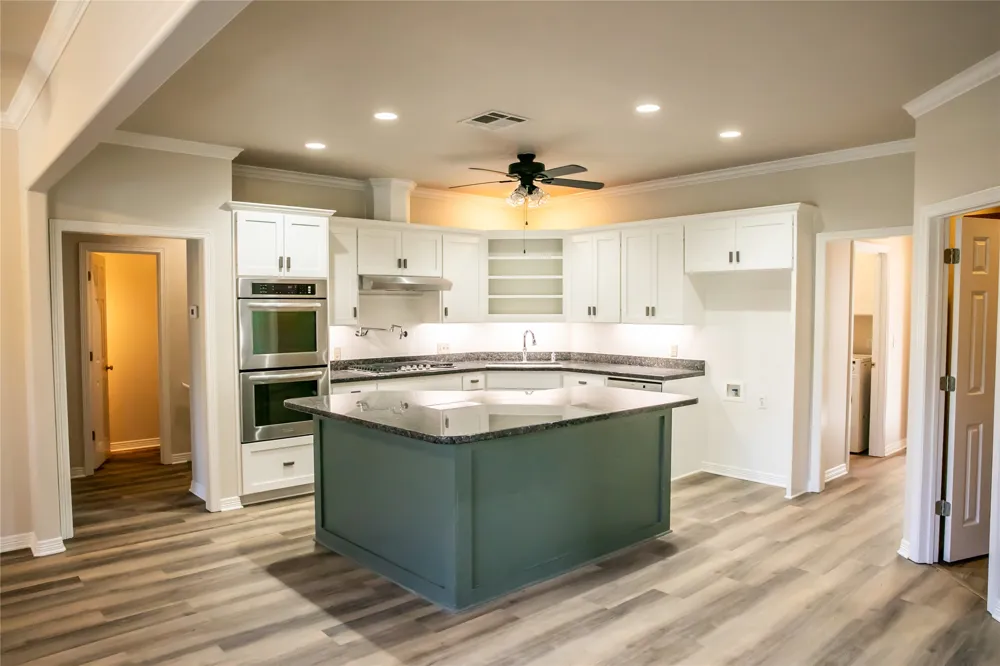 8660 Cedar Hill Road Brenham, TX 77833