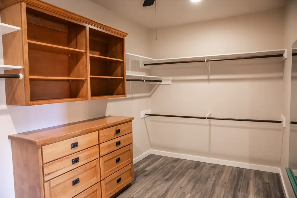8660 Cedar Hill Road Brenham, TX 77833