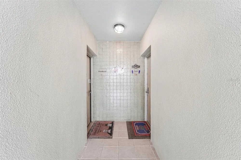 1717 NW 23RD AVENUE #4E Gainesville, FL 32605