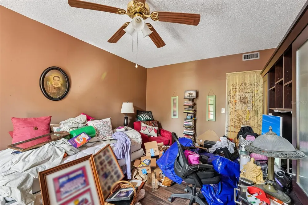 1717 NW 23RD AVENUE #4E Gainesville, FL 32605