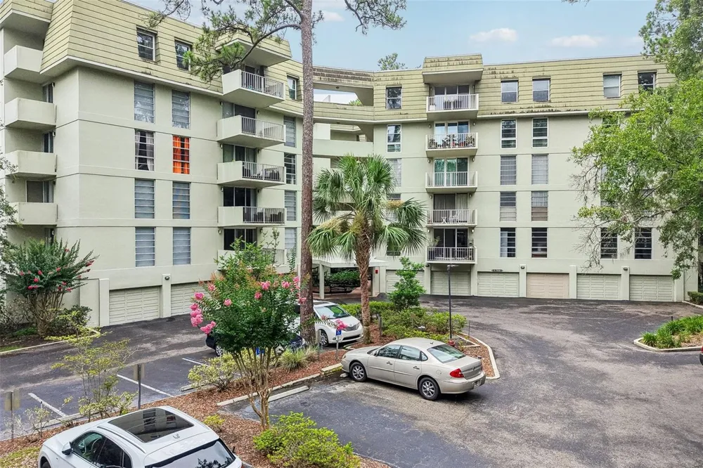 1717 NW 23RD AVENUE #4E Gainesville, FL 32605