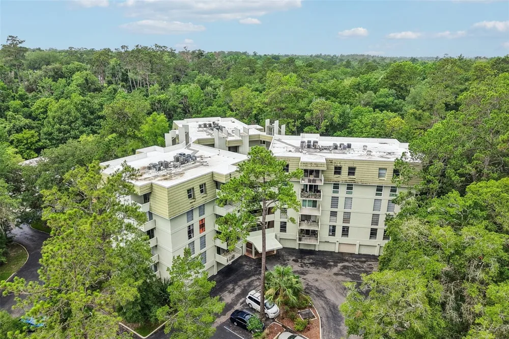 1717 NW 23RD AVENUE #4E Gainesville, FL 32605