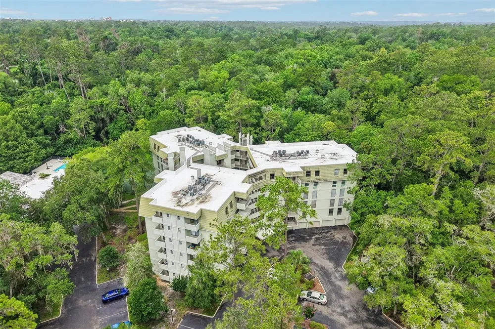 1717 NW 23RD AVENUE #4E Gainesville, FL 32605