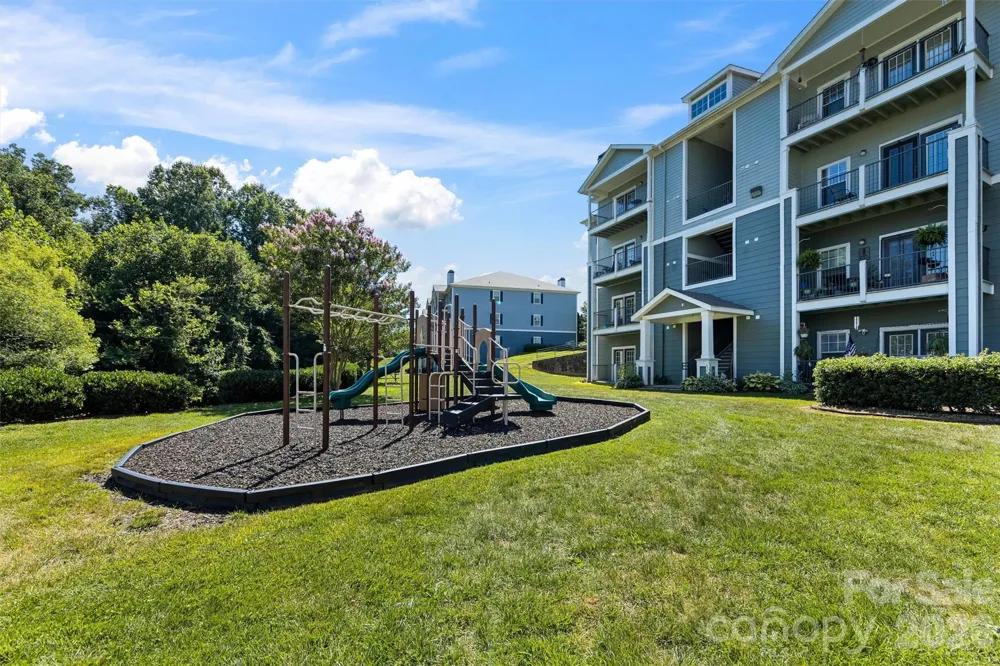 100 Vista Lake Drive #3 Candler, NC 28715