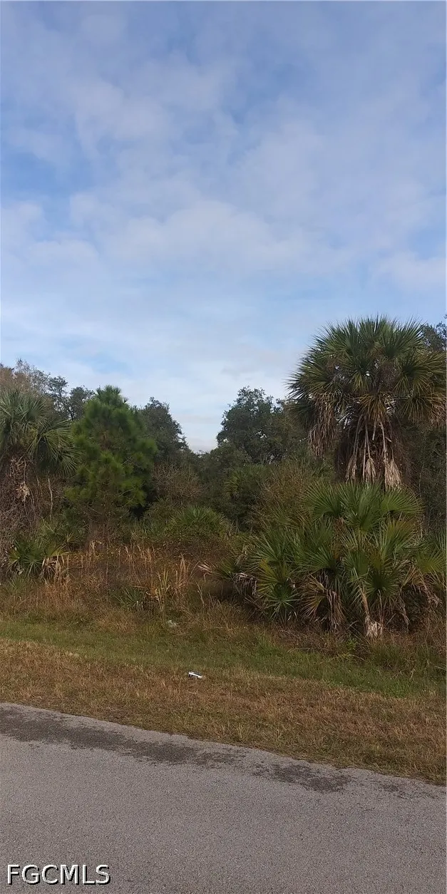 30 AVENUE SE Naples, FL 34117