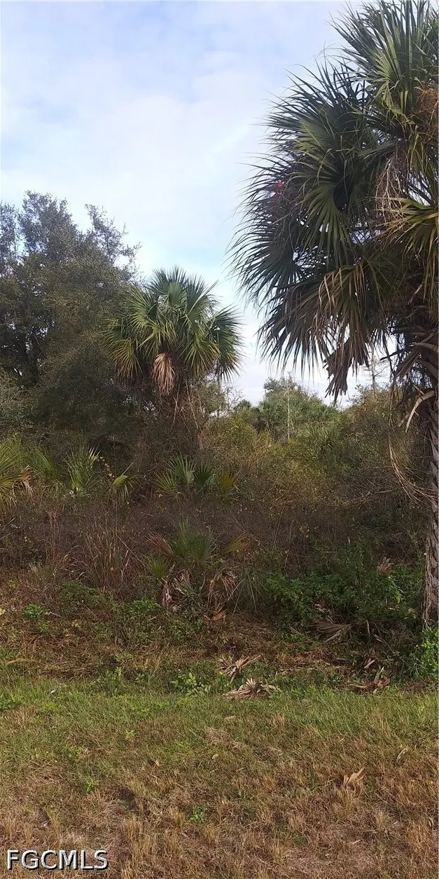 30 AVENUE SE Naples, FL 34117