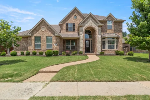 804 Meadowlark Drive
