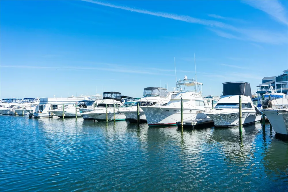 533 MARINA POINT DRIVE #533 Daytona Beach, FL 32114